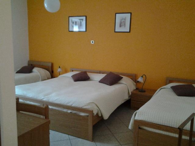 Albergo Del Cacciatore Cremeno Phòng bức ảnh